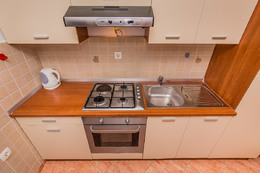 A2 - apartmány Tomislav, Vlašiči, ostrov Pag, Chorvatsko