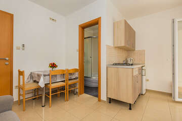 A2 - apartmány Sandra, Mandre, ostrov Pag, Chorvatsko