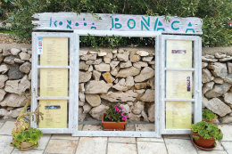Mandre - restaurace Bonaca, ostrov Pag, Chorvatsko