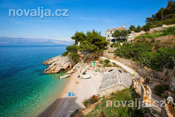 Ostrov Hvar - severní zátoka s apartmány Maslina, Chorvatsko