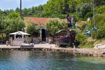 Ostrov Ščedro, Chorvatsko