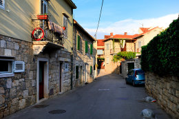 Postira, ostrov Brač, Chorvatsko