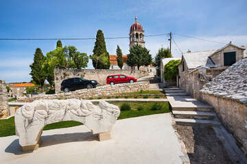 Donji Humac - ostrov Brač, Chorvatsko