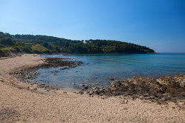 Lumbarda - písečná pláž Pržina, ostrov Korčula, Chorvatsko