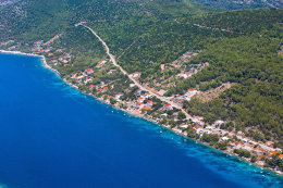 Karbuni, ostrov Korčula, Chorvatsko