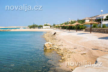 Dinjiška - pláže, ostrov Pag, Chorvatsko