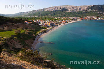 Baška - pláž Vela plaža, ostrov Krk, Chorvatsko