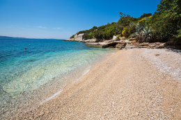 Vela Farska, ostrov Brač, Chorvatsko