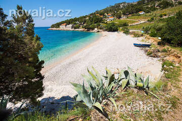 Vela Farska, ostrov Brač, Chorvatsko