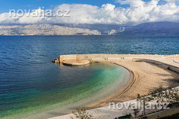 Pláž Rot, Postira, ostrov Brač, Chorvatsko