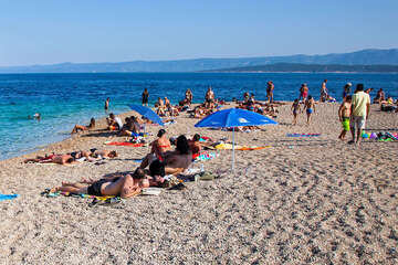 Bol - pláž Zlatni rat, ostrov Brač, Chorvatsko