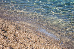 Bol - pláž Zlatni rat, ostrov Brač, Chorvatsko