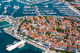 Biograd na Moru - centrum města, Chorvatsko