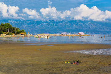 Rajska plaža, Lopar, ostrov Rab, Chorvatsko