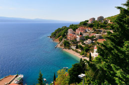 Mimice, Omišská riviéra, Chorvatsko