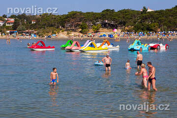 Rajska plaža, Lopar, ostrov Rab, Chorvatsko