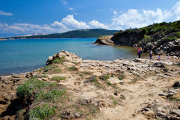 Lopar - FKK písečná pláž Ciganka, ostrov Rab, Chorvatsko