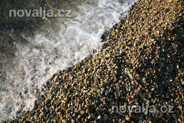 Maslinica - pláže, ostrov Šolta, Chorvatsko