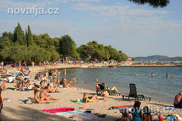 Vodice - pláže, Šibenická riviéra, Chorvatsko