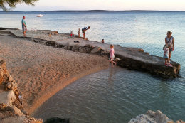 Apartmány Silvano - oblázková pláž 30 m od domu, Mandre, ostrov Pag, Chorvatsko