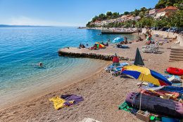 Podgora - Čaklje - oblázkové pláže, Makarská riviéra, Chorvatsko