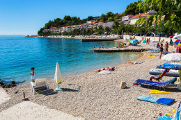 Podgora - Čaklje - oblázkové pláže, Makarská riviéra, Chorvatsko