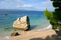 Pláže Brela Jakiruša, Makarská riviéra, Chorvatsko