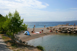 Brela Jakiruša - pláže, Makarská riviéra, Chorvatsko