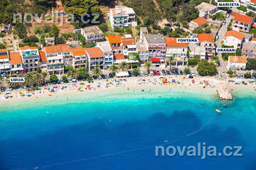 Podgora - Čaklje - letecký pohled, Makarská riviéra, Chorvatsko