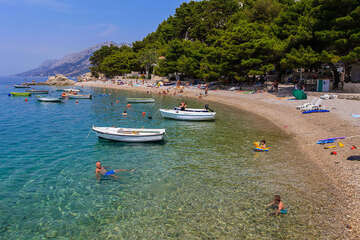 Brela - Jakiruša - pláže, Makarská riviéra, Chorvatsko