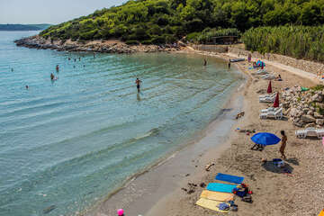 Milna pláže, ostrov Vis, Chorvatsko