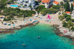 Zečevo Rogozničko - letecký pohled, pláž, Šibenická riviéra, Chorvatsko