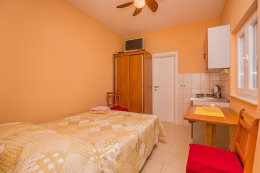 S2 - apartmány Jozo, Polje - Veli Rat, Dugi otok, Chorvatsko