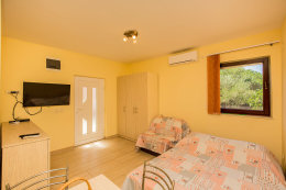 S3 - apartmány Jozo, Polje - Veli Rat, Dugi otok, Chorvatsko