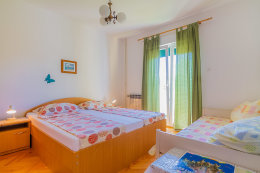 apartmány Karla: apartmán A2 pro 2-4 osoby, 1. poschodí