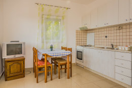 A2 - apartmány Limeta, Milna, ostrov Vis, Chorvatsko