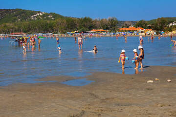 Písečné pláže poloostrova Lopar, ostrov Rab, Chorvatsko