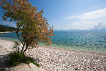 Apartmány Perla - oblázková pláž na severozápadě letoviska, Zaostrog, Makarská riviéra, Chorvatsko
