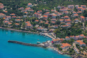 Šilo - letecký pohled, ostrov Krk, Chorvatsko	