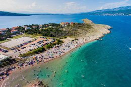 Šilo - letecký pohled, ostrov Krk, Chorvatsko