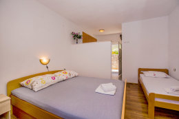 A1 - apartmány Žana, severní zátoky ostrova Hvaru, Chorvatsko