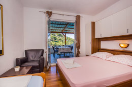 A3 - apartmány Žana, severní zátoky ostrova Hvaru, Chorvatsko