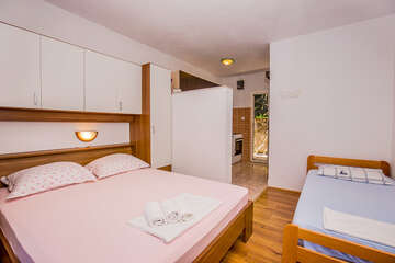 A3 - apartmány Žana, severní zátoky ostrova Hvaru, Chorvatsko