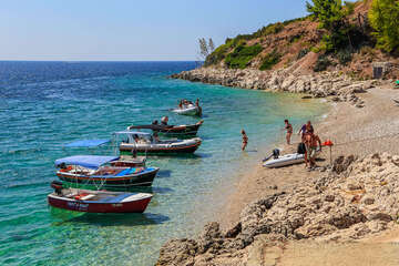 Apartmány Dorela - pláž 30 m od domu, okolí zátoky Vela Planica, ostrov Brač, Chorvatsko