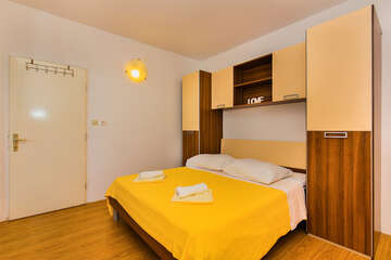 A1 - apartmány Dorela, okolí zátoky Vela Planica, ostrov Brač, Chorvatsko