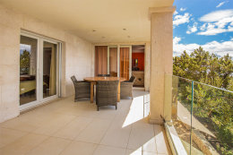 A1 - apartmány Dorela, okolí zátoky Vela Planica, ostrov Brač, Chorvatsko