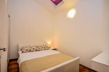 apartmány Larisa, Vodice, Šibenická riviéra, Chorvatsko