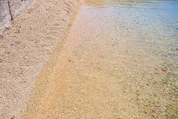 Letovisko Metajna - hlavní pláž v centru, ostrov Pag, Chorvatsko