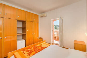 Příklad dvoulůžkového pokoje - penzion Stari Dvori, Metajna, ostrov Pag, Chorvatsko