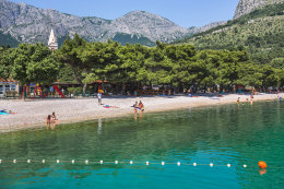 Zaostrog - pláž u domu Brancin, Chorvatsko